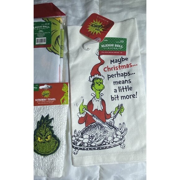 Grinch Tablecloth 84”x 60” Towel Scrubby 10”x 10”Kitchen Towel 19” X 25” Set - Picture 6 of 12
